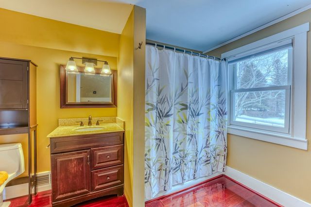 166 Bethlehem Road, Littleton, NH 03561