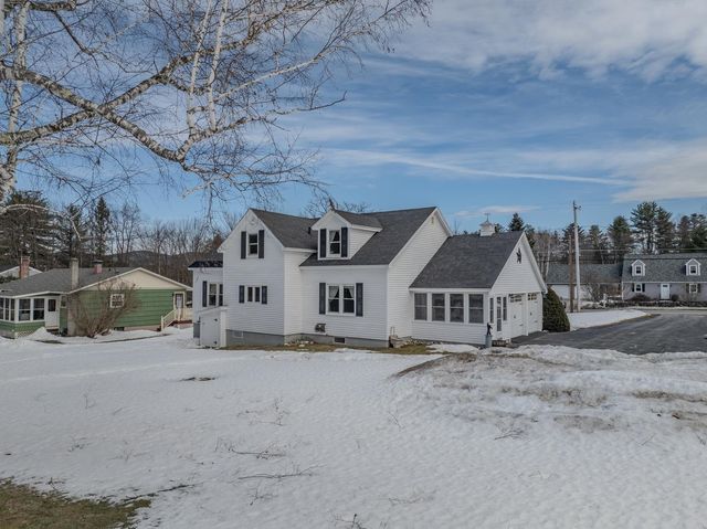 166 Bethlehem Road, Littleton, NH 03561