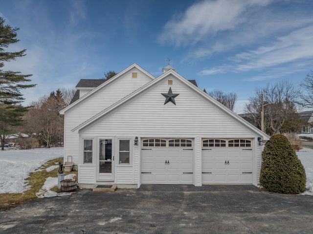 166 Bethlehem Road, Littleton, NH 03561