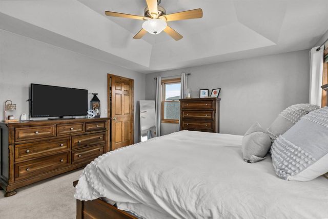 4144 N FOXGLOVE LANE, Appleton, WI 54913