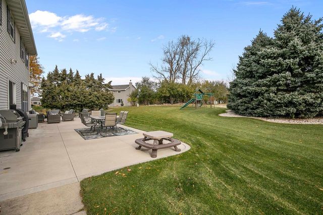 4144 N FOXGLOVE LANE, Appleton, WI 54913