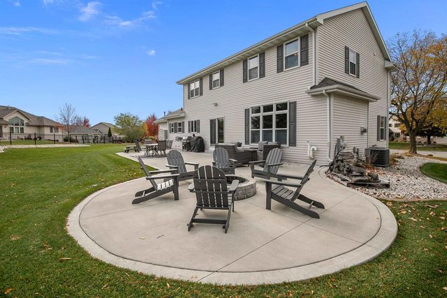 4144 N FOXGLOVE LANE, Appleton, WI 54913