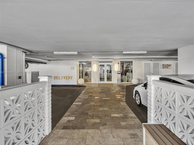 401 Ocean Dr 1007, Miami Beach, FL 33139