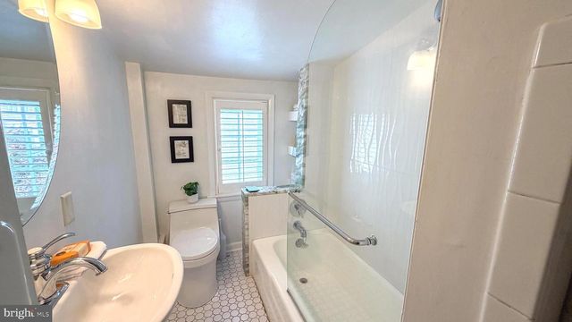 127 CHARLES ST, Annapolis, MD 21401
