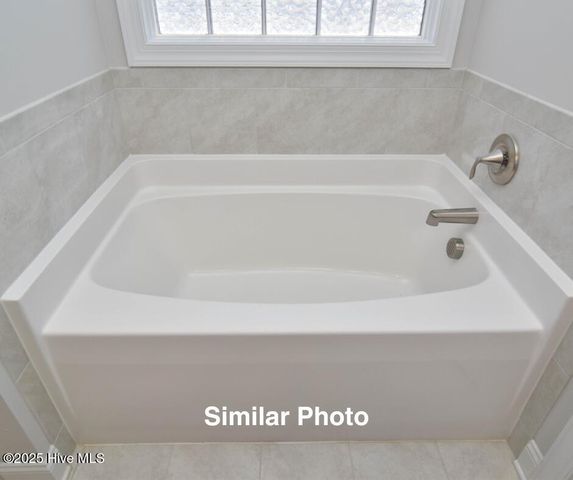 902 Miranda Court, Jacksonville, NC 28546