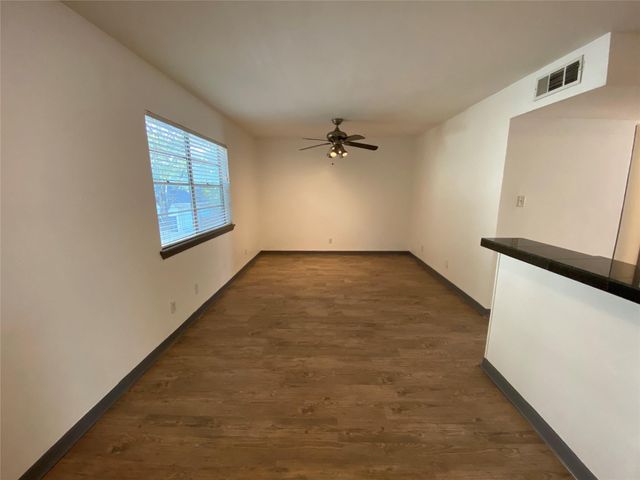 4306 Avenue A 113, Austin, TX 78751