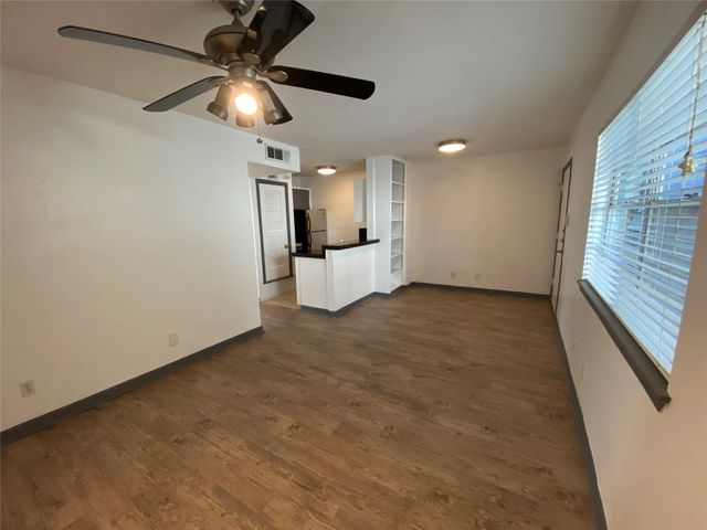 4306 Avenue A 113, Austin, TX 78751