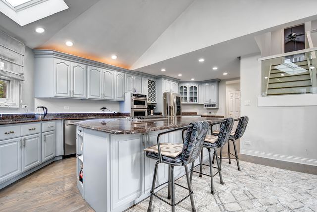 16048 S Peppermill Trail, Homer Glen, IL 60491