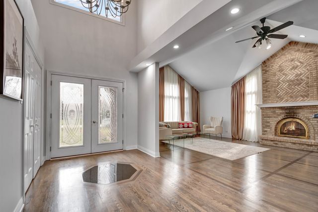 16048 S Peppermill Trail, Homer Glen, IL 60491