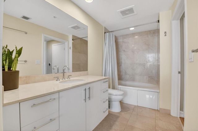 550 Okeechobee Boulevard 821, West Palm Beach, FL 33401