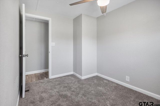 2375 Clinton Dr., Chandler, TX 75758