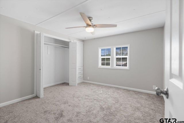 2375 Clinton Dr., Chandler, TX 75758