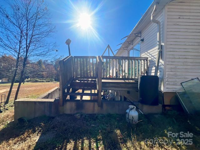 164 Tabor Road, Olin, NC 28660