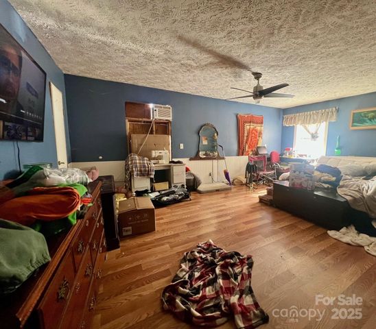 164 Tabor Road, Olin, NC 28660