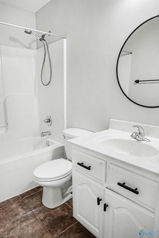 20448 Johnson Road, Athens, AL 35613