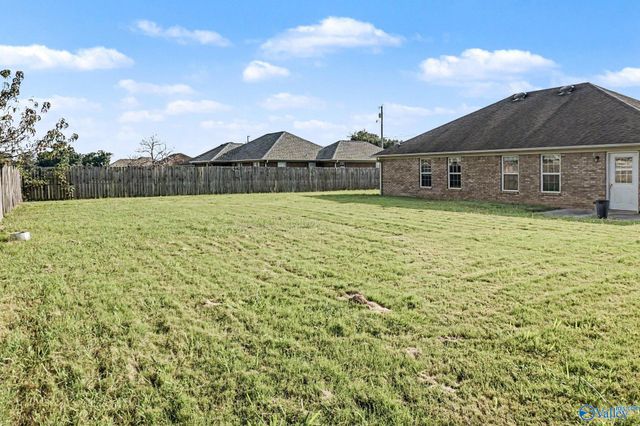 20448 Johnson Road, Athens, AL 35613
