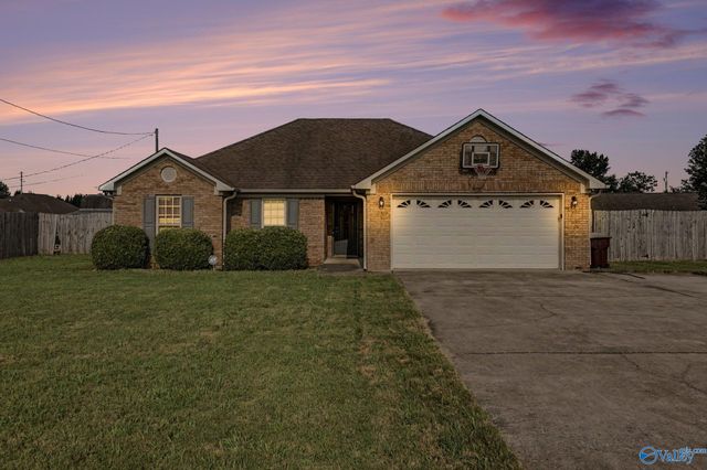 20448 Johnson Road, Athens, AL 35613