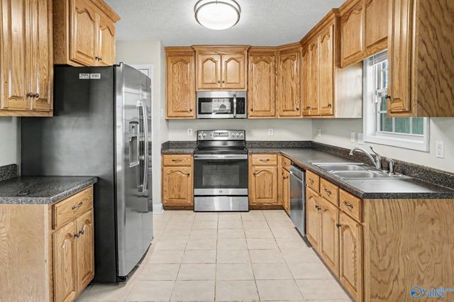 20448 Johnson Road, Athens, AL 35613