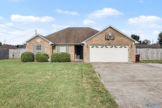 20448 Johnson Road, Athens, AL 35613