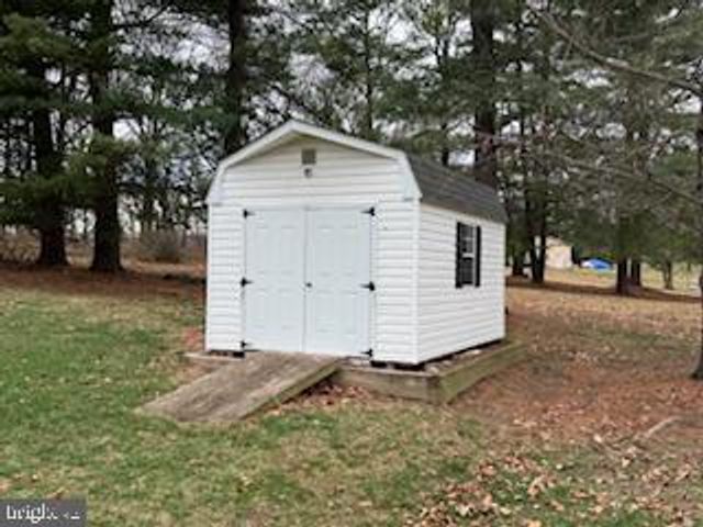 536 E RESERVOIR RD, Woodstock, VA 22664