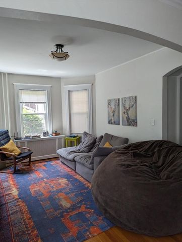 67 Moraine 1, Boston, MA 02130