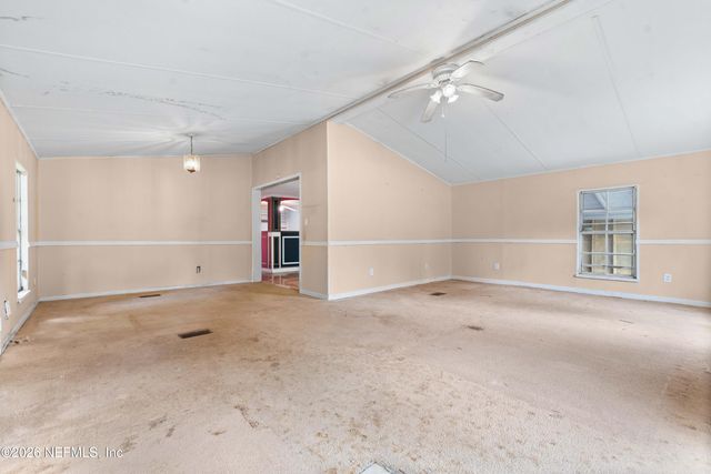7756 CLUB DUCLAY Drive, Jacksonville, FL 32244