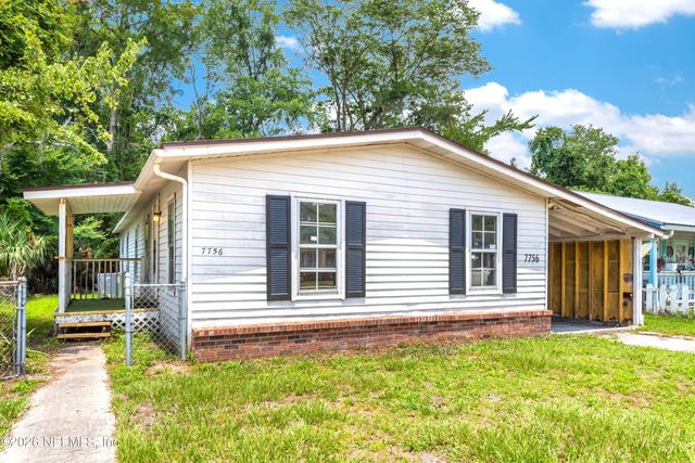 7756 CLUB DUCLAY Drive, Jacksonville, FL 32244
