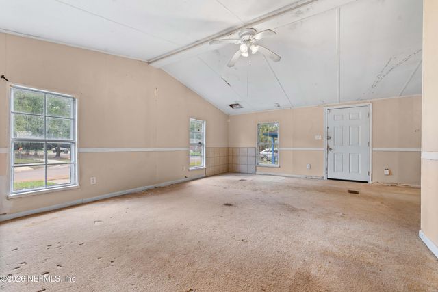 7756 CLUB DUCLAY Drive, Jacksonville, FL 32244