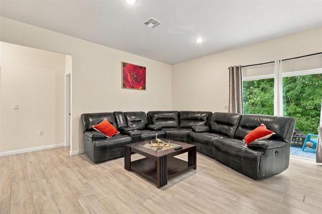 1523 ZINNIA DRIVE, Deltona, FL 32725