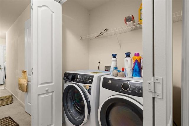 7712 Autry Circle 408, Douglasville, GA 30134