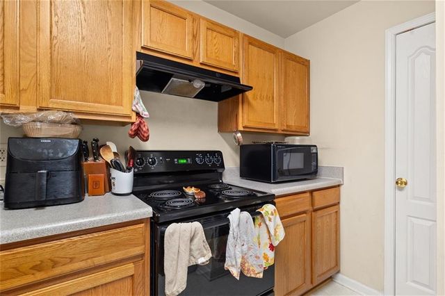 7712 Autry Circle 408, Douglasville, GA 30134