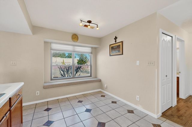 1745 Savannah Drive NE, Rio Rancho, NM 87144