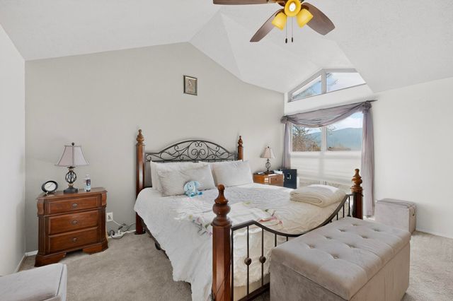 1745 Savannah Drive NE, Rio Rancho, NM 87144