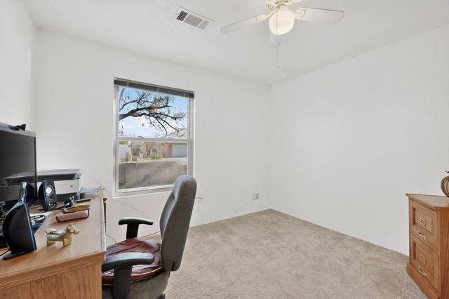 1745 Savannah Drive NE, Rio Rancho, NM 87144