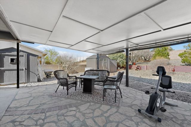 1745 Savannah Drive NE, Rio Rancho, NM 87144