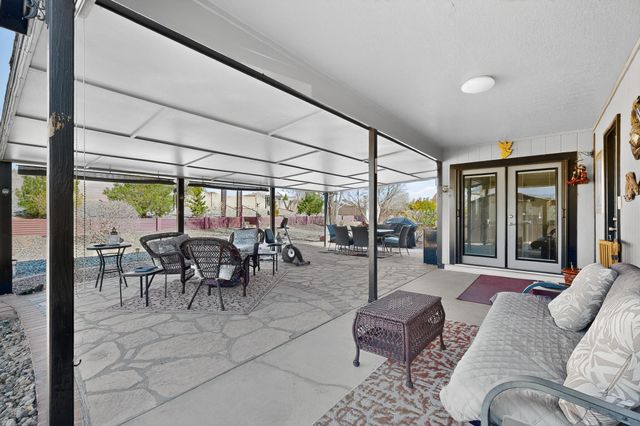 1745 Savannah Drive NE, Rio Rancho, NM 87144