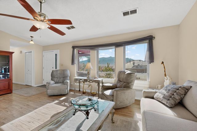 1745 Savannah Drive NE, Rio Rancho, NM 87144