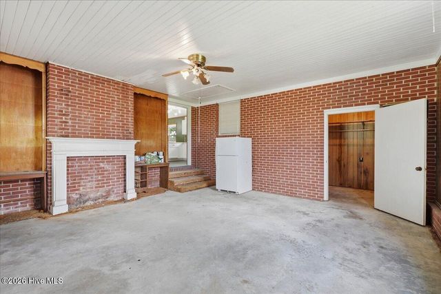 583 Church Of God Road, Goldsboro, NC 27534