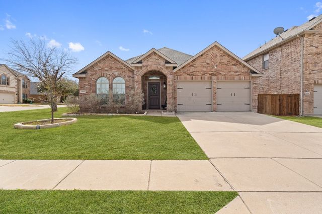 3968 Hunter Peak Road, Fort Worth, TX 76262