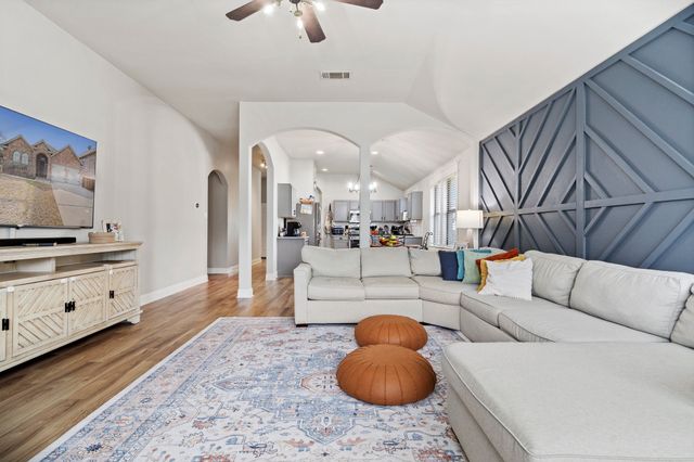 3968 Hunter Peak Road, Fort Worth, TX 76262