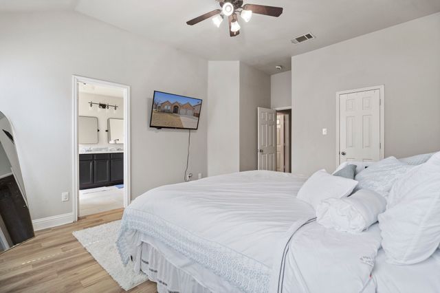 3968 Hunter Peak Road, Fort Worth, TX 76262