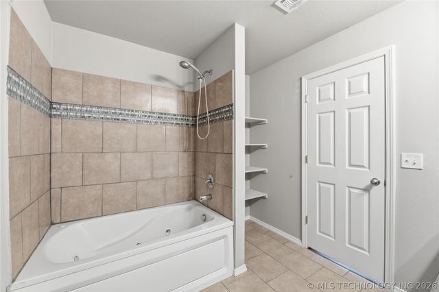 5919 E 148th Street, Bixby, OK 74008