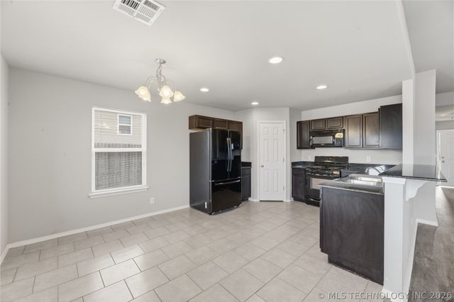 5919 E 148th Street, Bixby, OK 74008