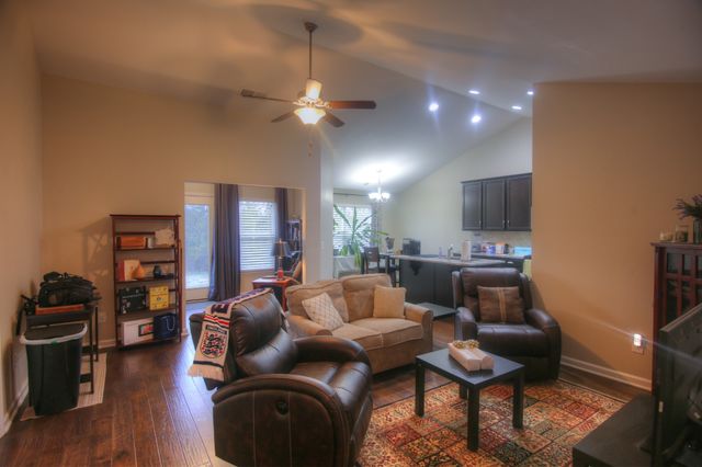 395 Devon Chase Hl Unit 6401, Gallatin, TN 37066