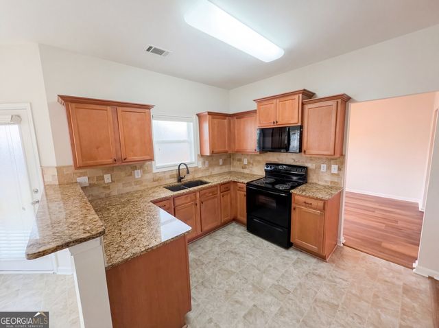 2708 Red Mulberry Lane, Braselton, GA 30517