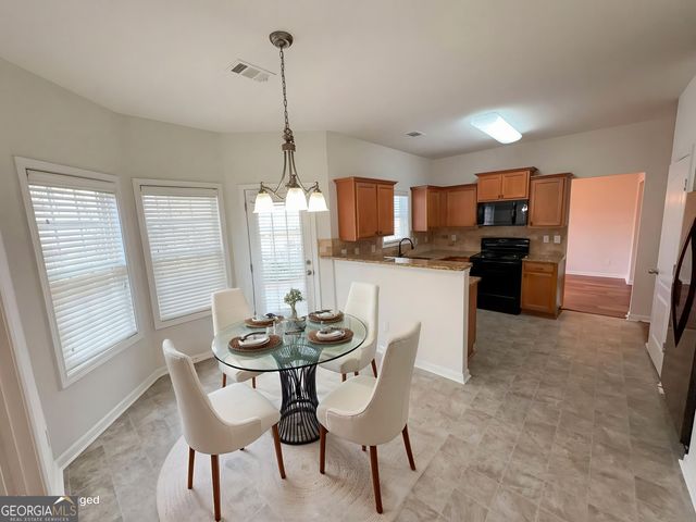 2708 Red Mulberry Lane, Braselton, GA 30517