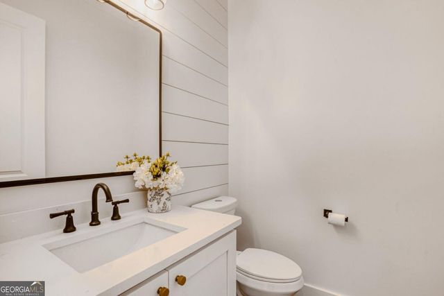 932 Cooper Road, Grayson, GA 30017