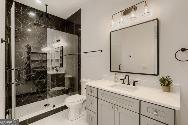 932 Cooper Road, Grayson, GA 30017