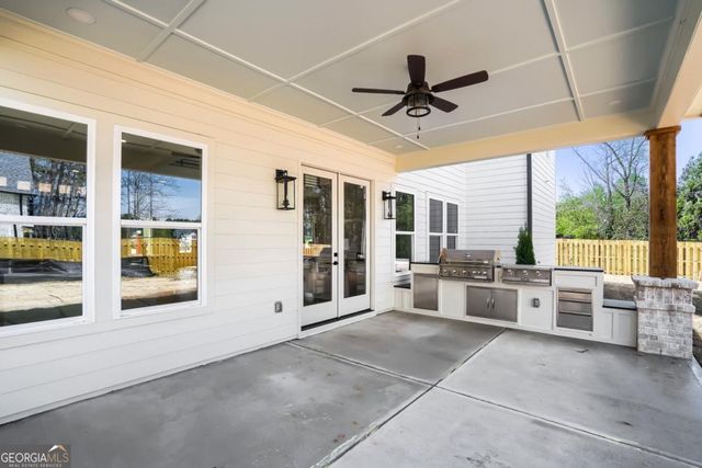 932 Cooper Road, Grayson, GA 30017