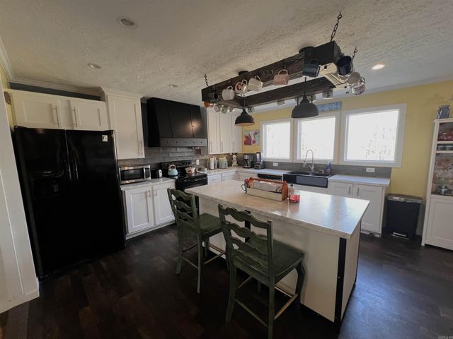 1920 Redbud Road, Redfield, AR 72132